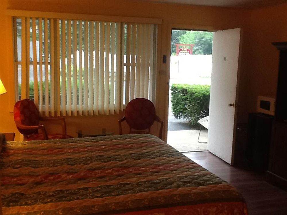 King Hendrick Motel And Suites Lake George Kültér fotó