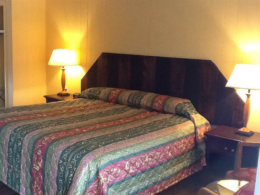 King Hendrick Motel And Suites Lake George Kültér fotó